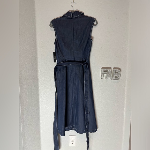 NY&Co Dresses - Picture 9 of 11